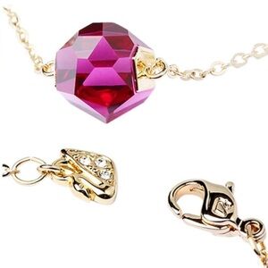 SUPER RARE, Authentic Swarovski Nuts Fuchsia Bracelet, 1086431. BRAND NEW.